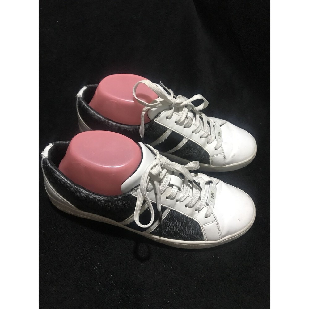 MICHAEL KORS 8.5M BLACK & WHITE  WOMEN’S LOW TOP 001201 SNEAKERS SHOES